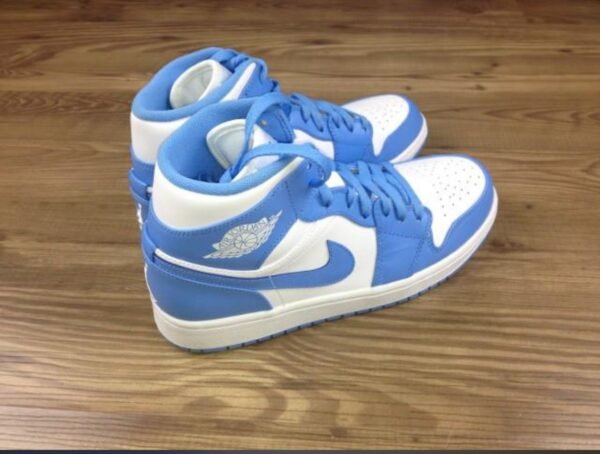 Air Jordan 1 Retro – Image 6