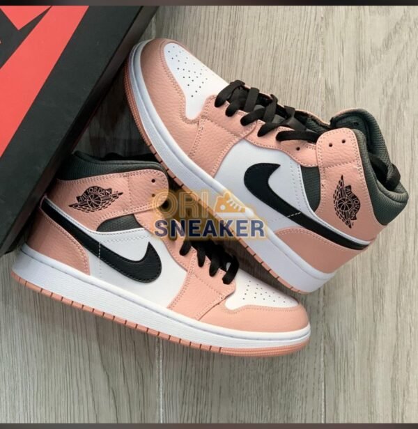 Air Jordan 1 Retro – Image 8