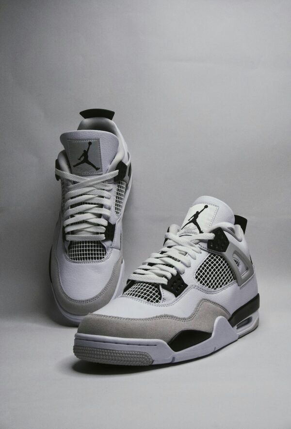 AIR JORDAN 4 RETRO – Image 3