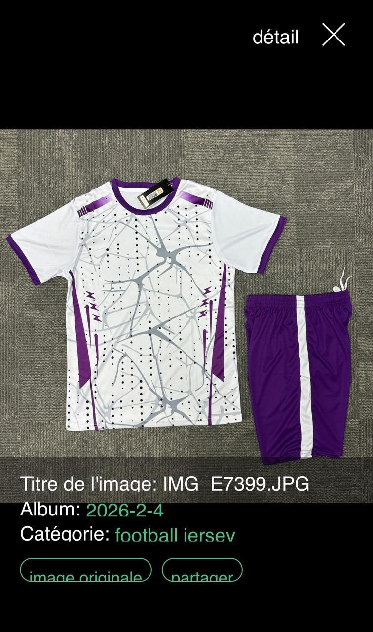 Maillot de Football – Style Sportif et Moderne – Image 3