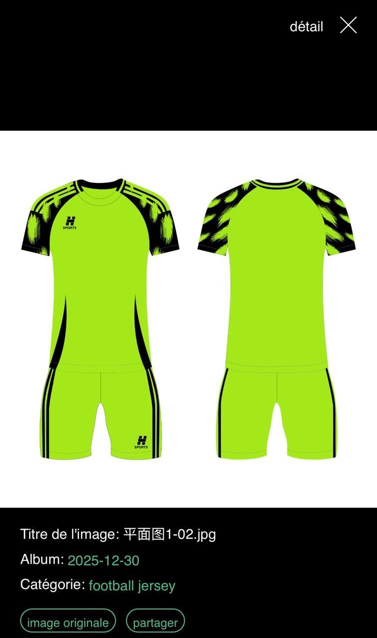 Maillot de Football – Style Sportif et Moderne – Image 4